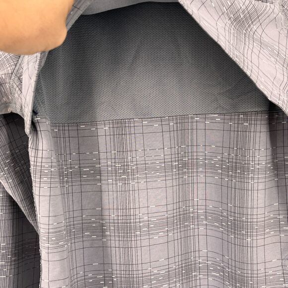 Nike Dri-Fit Run Jog Vented Hoodie Reflective Size L Long Sleeve Reflective Gray - Picture 5 of 13